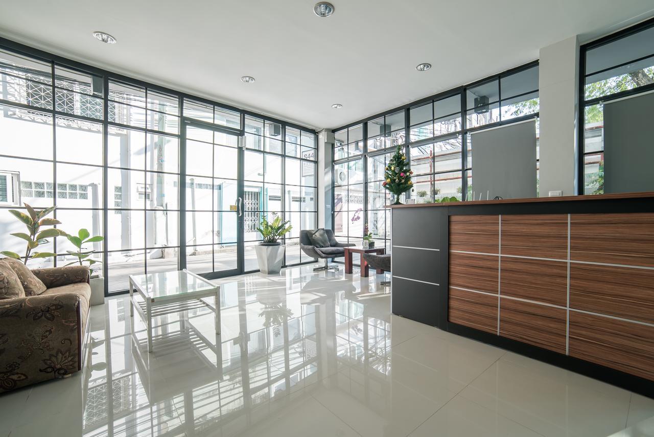 S44Room Bangkok Exteriör bild